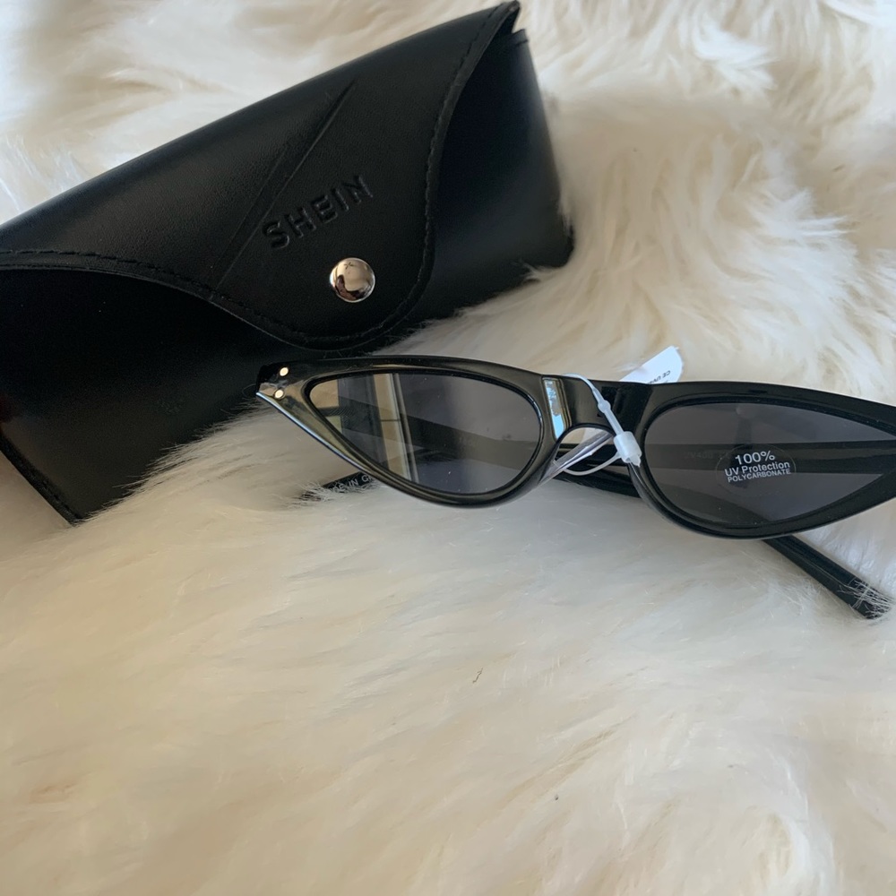 Cat eyes sunglasses